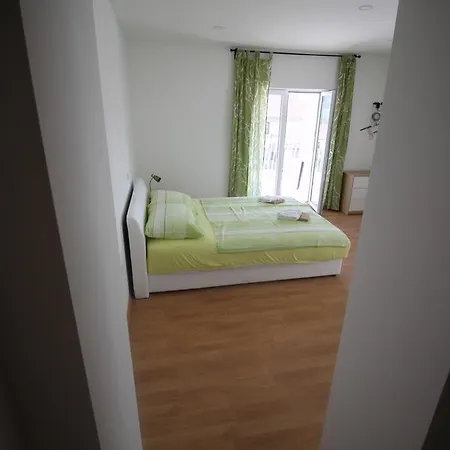 Marinko Apartment *