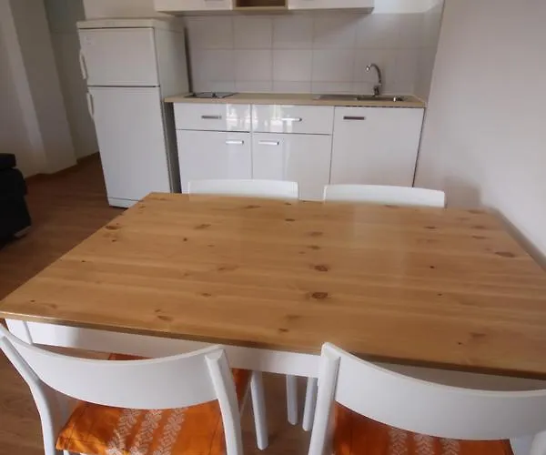 Marinko * Stari Grad (Hvar)