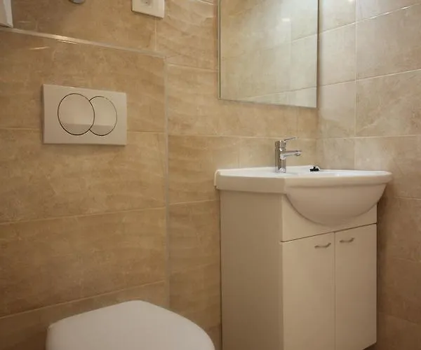 Marinko * Stari Grad (Hvar)