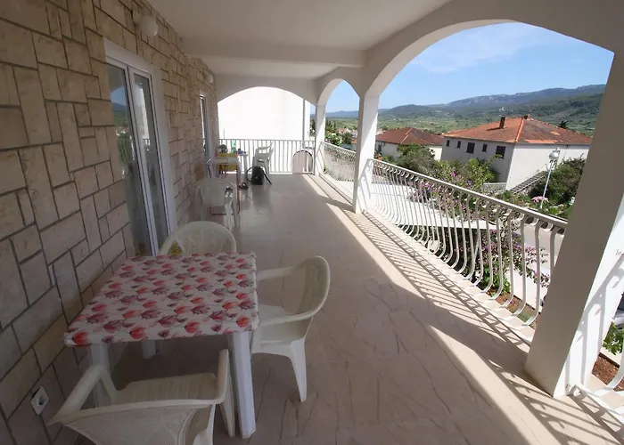 Marinko * Stari Grad (Hvar)